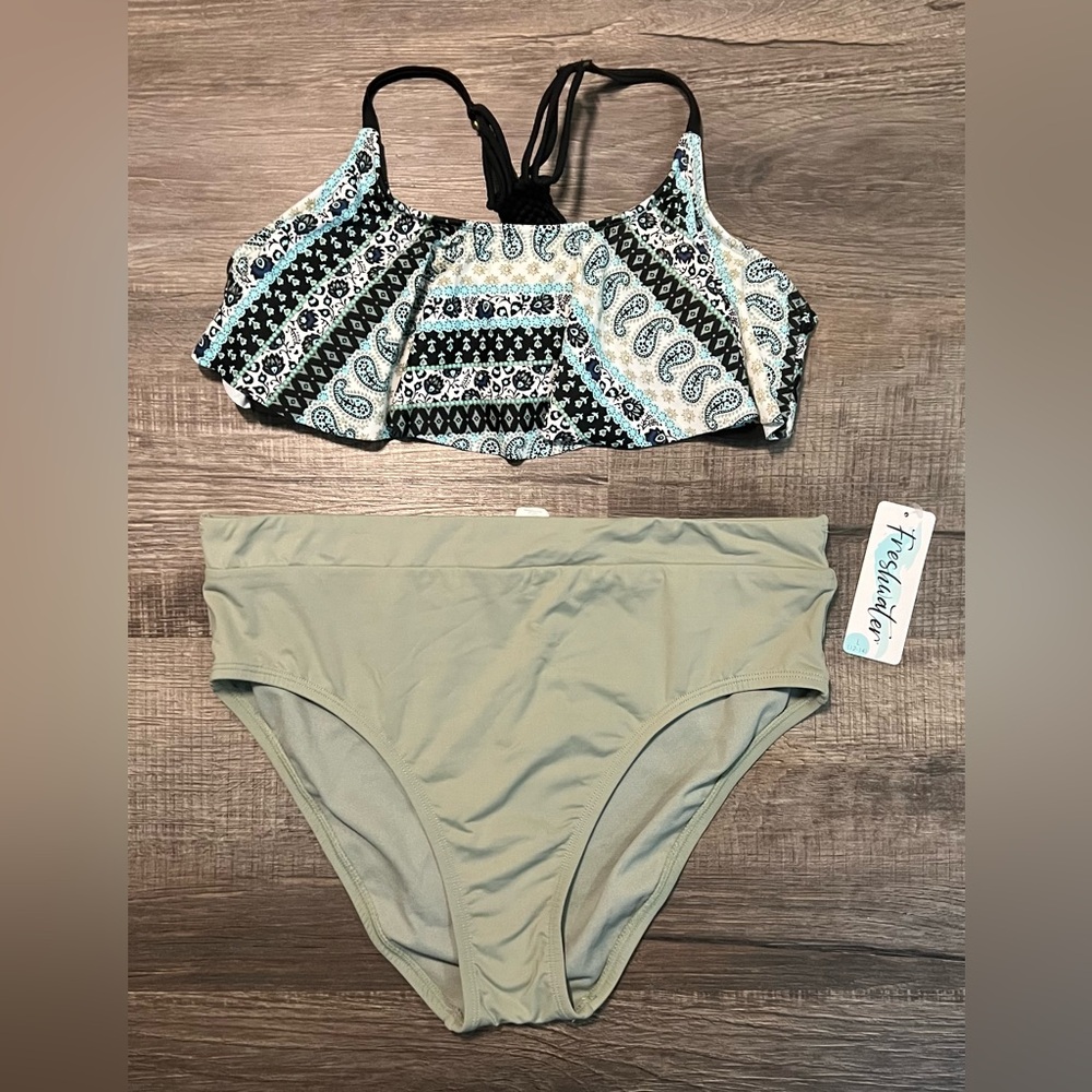 Women's Two-Piece Patterned Top Bikini Set, Top and Bottom Size Large